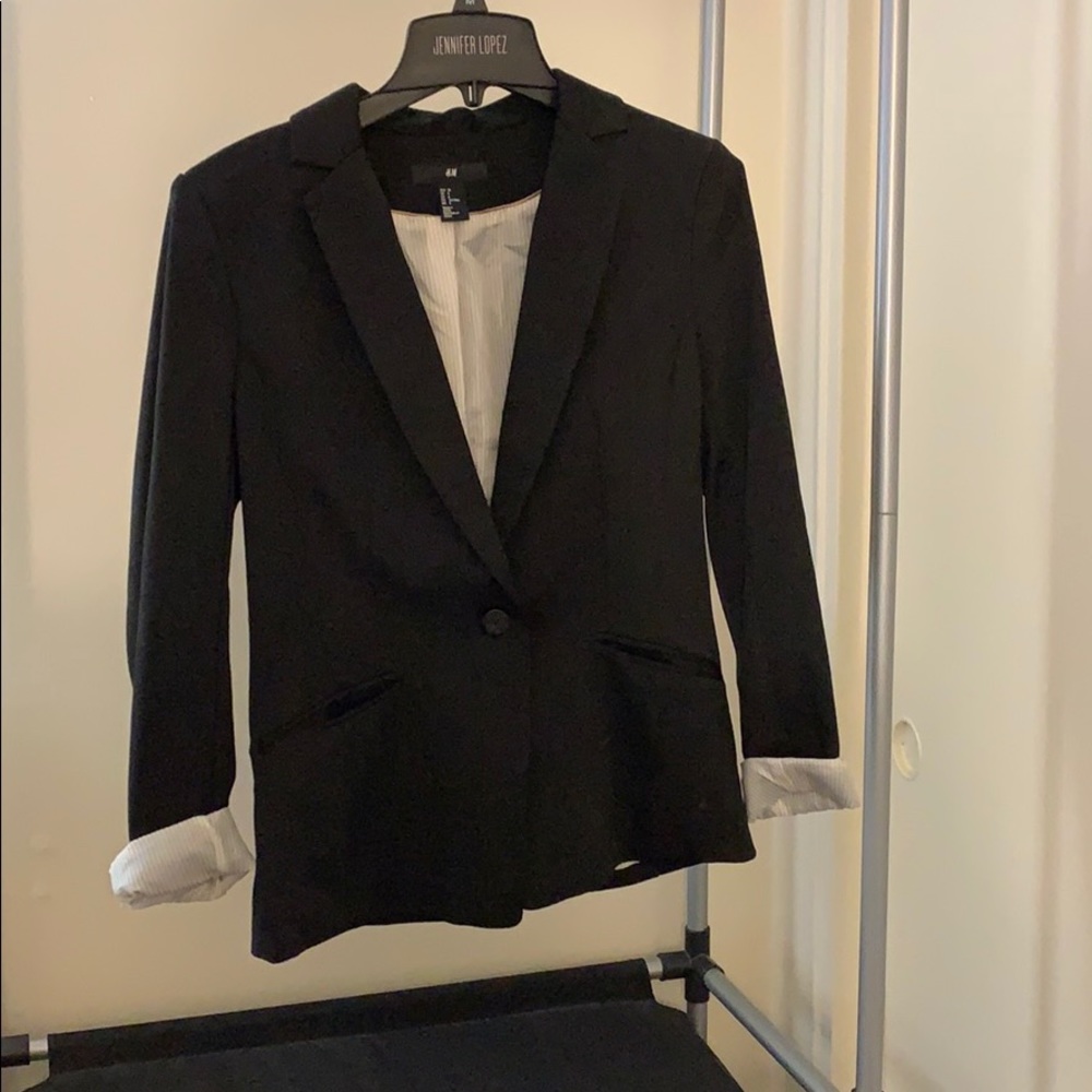 H&M Black Blazer